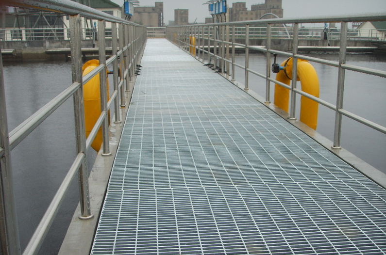 鋼格板扭角方鋼制造工藝