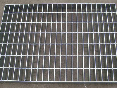 平臺(tái)鋼格板安裝規(guī)則