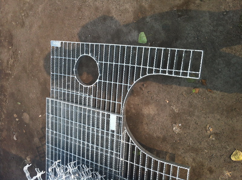 異形鋼格板面積計(jì)算為什么把切割掉的計(jì)算在內(nèi)